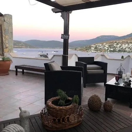 Tatil Evi Turkbuku Karaca Bodrum