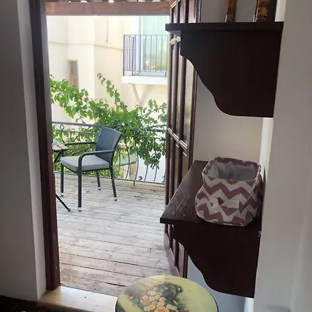 Turkbuku Karaca *
